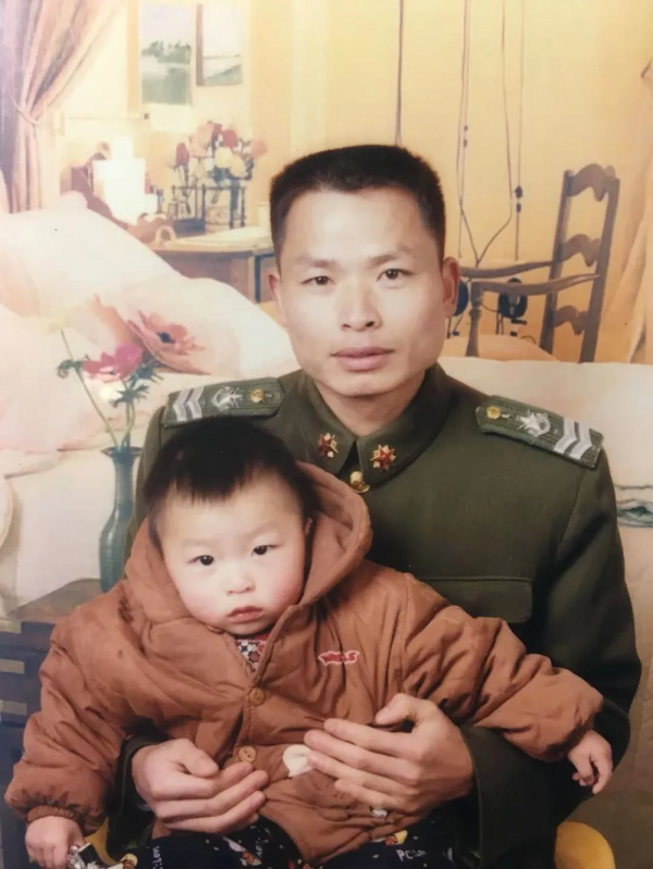 “兵王”的妻子 “兵王”的妻子