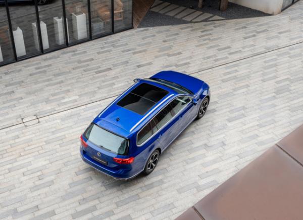 德國原裝進口,配10氣囊+11個音響,大眾新車20多萬還是可變懸架 德國原裝進口,配10氣囊+11個音響,大眾新車20多萬還是可變懸架