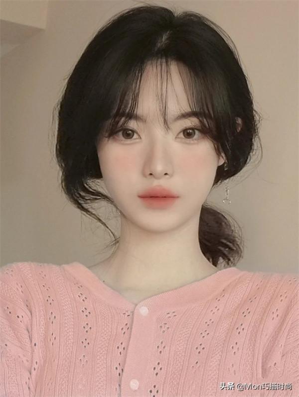 女生不管出門多趕，儘量化淡妝，教你這4個步驟，簡單易學又精緻