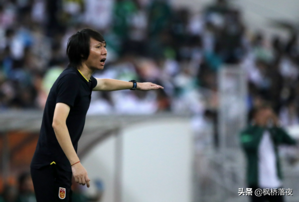 李鐵在等什麼?鄭智最佳替代者已在足協盃嶄露頭角,攻防俱佳 李鐵在等什麼?鄭智最佳替代者已在足協盃嶄露頭角,攻防俱佳