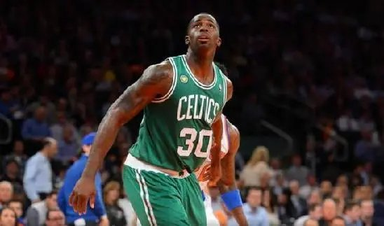 下午四點，遼籃傳來喜訊！功勳冠軍魔獸即將歸來，楊鳴終於等到了