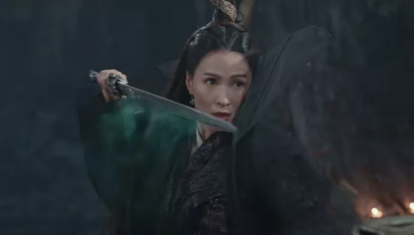 王晶新“倚天”開播，小昭變蜘蛛精、造型全部雷翻，把我看內傷了