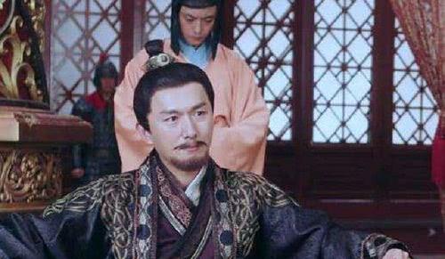 駙馬：皇位我爹唾手可得，公主去告密，皇帝：他說得不錯