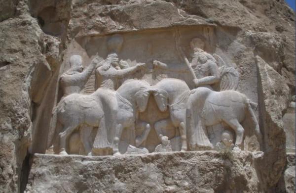 價值18億古董無償捐獻,杜月笙之子牢記父親教誨,永遠都是中國人 價值18億古董無償捐獻,杜月笙之子牢記父親教誨,永遠都是中國人