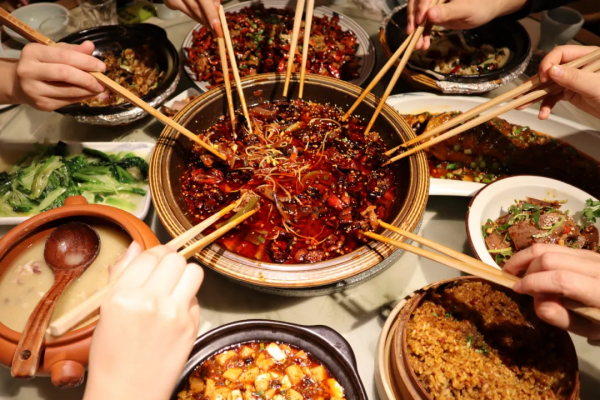 國內“專坑遊客”的10大美食街，你去過幾個？