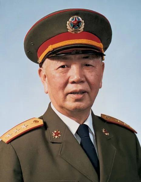 1988年全軍實行新軍銜制，被授予上將軍銜的都有誰