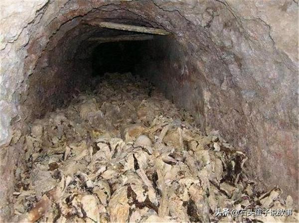 山西神秘山洞被挖掘，洞中堆滿過人屍骸，竟是二戰時日軍留下的
