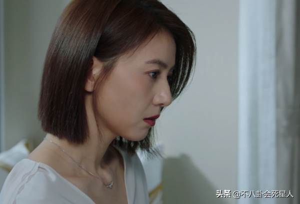 高圓圓新劇口碑爆棚，她不打針不扮嫩，打了多少中年女演員的臉？