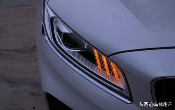 吉利博瑞撐起國產中級車一片天，尺寸比星瑞大，為啥現在不行啦