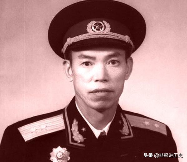 論戰功，有哪幾位開國中將，也能評選上將軍銜