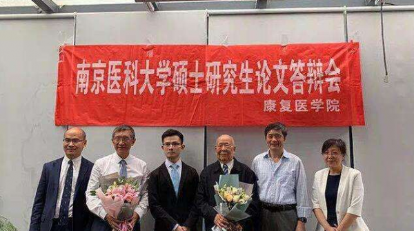 小夥得了怪病，醫生看不出病因，為自救考醫科大學後找到治療方法