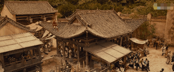 王晶新“倚天”開播，小昭變蜘蛛精、造型全部雷翻，把我看內傷了