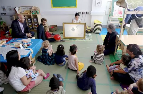 國外小孩說中文內卷?公主、王子、精英富二代…一個比一個標準 國外小孩說中文內卷?公主、王子、精英富二代…一個比一個標準