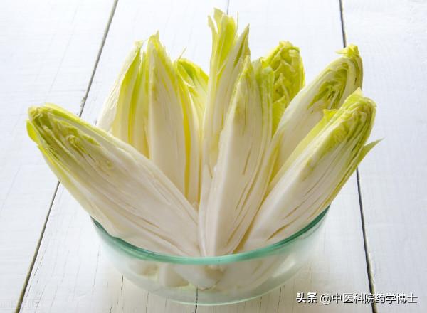 尿酸高、痛風人該知道：菊苣和菊苣根，誰降尿酸效果更好？看研究