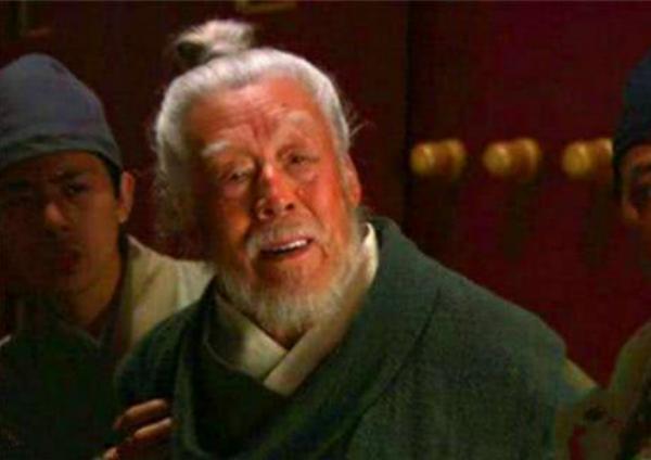 重讀《紅樓夢》：年少讀不懂焦大，如今才真正明白了他的罵