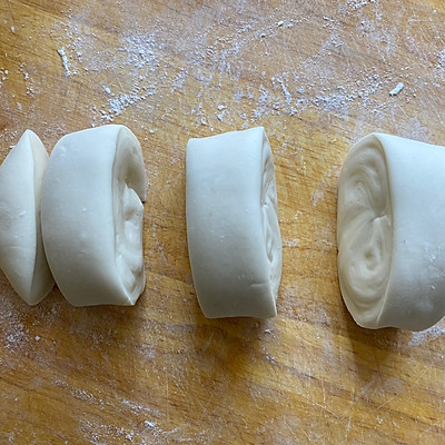 這樣做牛肉芹菜餃子,比飯店裡的還好吃 這樣做牛肉芹菜餃子,比飯店裡的還好吃