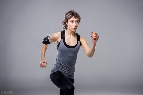 一到冬天手腳冰冷，穿再厚都沒用，女性天生怕冷，改善症狀這樣做