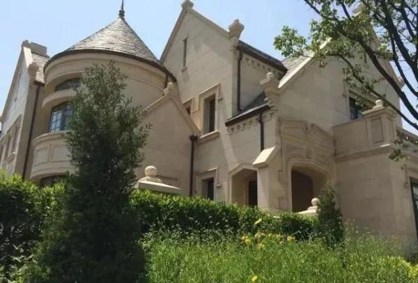 石材別墅外牆實景案例，耐用又美觀