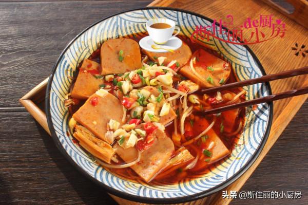 天冷煮上這麼一鍋熱乎乎的燉菜,葷素一鍋出,簡單營養美味又暖胃 天冷煮上這麼一鍋熱乎乎的燉菜,葷素一鍋出,簡單營養美味又暖胃