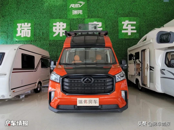 最近挺火的奇瑞房車，外觀個性適合時髦小情侶，2米大床同類罕見