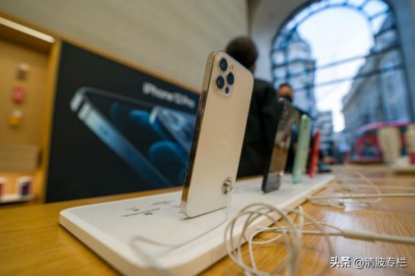 iPhone13預定首日遭瘋搶,國產品牌誰來阻擋蘋果? iPhone13預定首日遭瘋搶,國產品牌誰來阻擋蘋果?