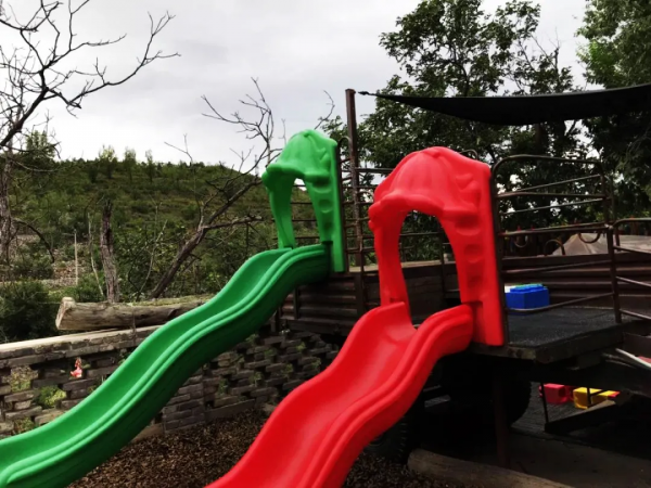 菜吧：無氮不生長,無磷難成花,無鉀不上色，無硼難坐果，缺鈣裂果