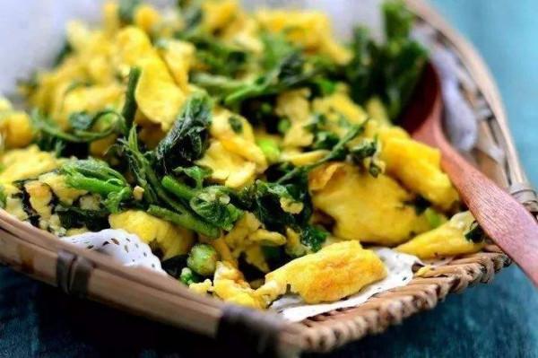 春天多給孩子吃這5大&OpenCurlyDoubleQuote;黃金菜&rdquo;，營養高價格低，孩子愛吃長得快