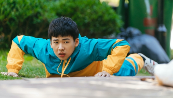 成龍新戲剛開機罵聲不斷,疑被兩角色拖後腿,網友指演員帶資進組 成龍新戲剛開機罵聲不斷,疑被兩角色拖後腿,網友指演員帶資進組