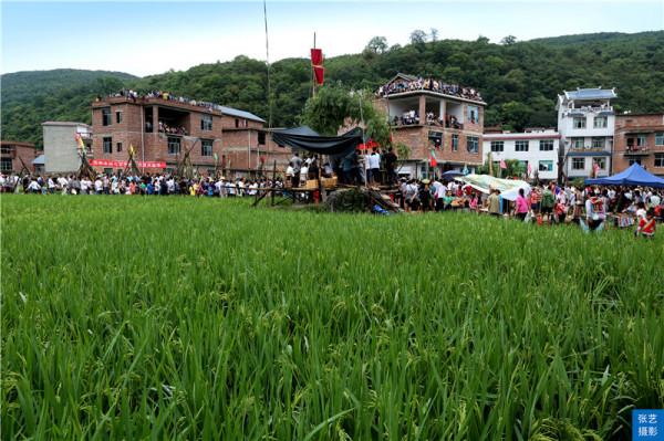 黔東南加榜梯田：《舌尖上的中國》拍攝地，每年的新米節熱鬧非凡