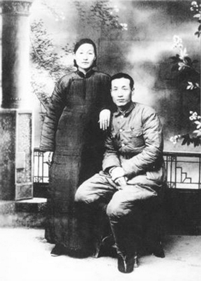 閻又文寫信“痛罵”毛主席，主席下令在延安全文傳閱：奇文共欣賞