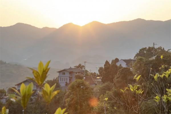 多彩貴州·康養度假勝地 | 賞梯田 住民宿 這才是打開秋季旅遊的正確方式