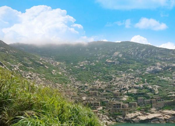 浙江這座島嶼人口不足50人,距離城市2小時航程,島上常年起霧 浙江這座島嶼人口不足50人,距離城市2小時航程,島上常年起霧