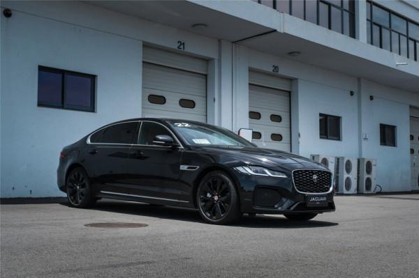 捷豹XFL:西裝下,隱藏的多面性格 捷豹XFL:西裝下,隱藏的多面性格