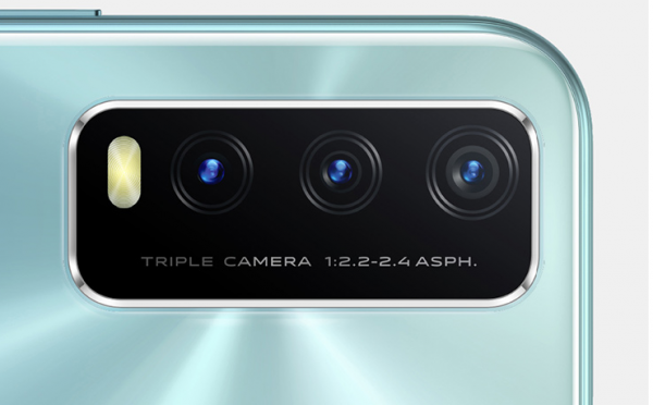 2022年春節適合送爸媽的手機，高畫質螢幕大電池，老年人專用百元機