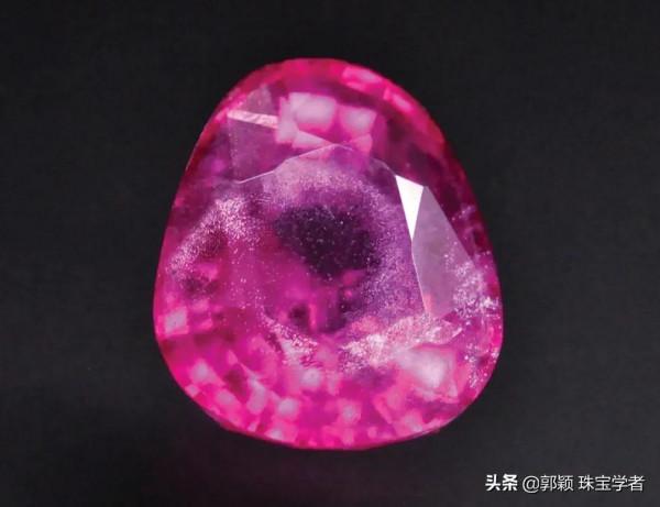 拼合紅藍寶都“內卷”成這樣了？