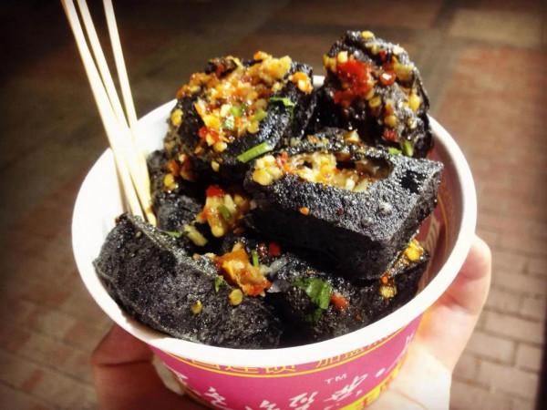 有人說是頂級美食!有些人卻說噁心至極!你喜歡吃它們嗎? 有人說是頂級美食!有些人卻說噁心至極!你喜歡吃它們嗎?