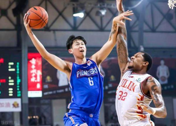 山東男籃有望迎來內線強援? 山東男籃有望迎來內線強援?