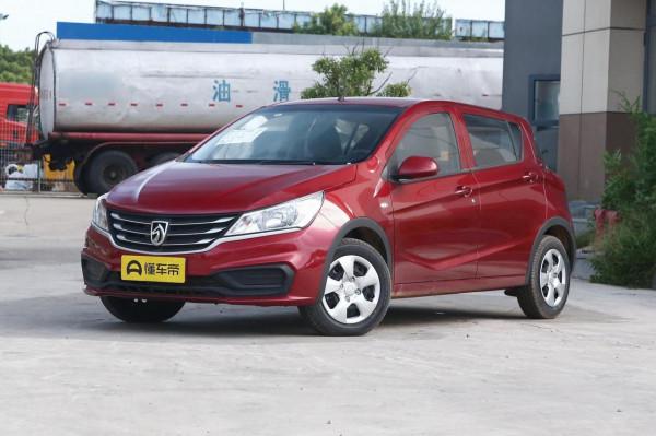 寶駿310 手動舒適型，售4.29萬元，造型年輕，駕乘感受輕快