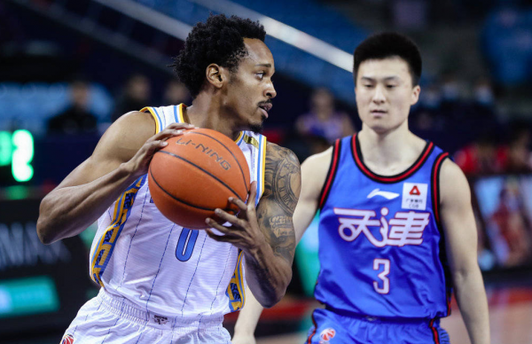 新援布朗首秀29分林書豪22&plus;10&plus;7 北京大勝天津奪3連勝