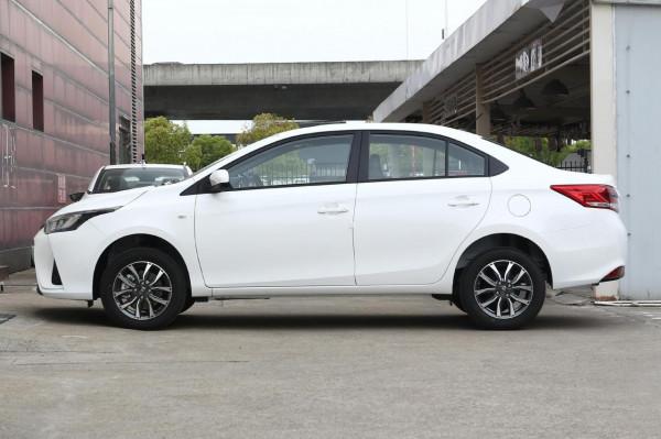 售價9.38萬,入門代步,經濟省油,實拍2021款YARiS L 致享豪華版 售價9.38萬,入門代步,經濟省油,實拍2021款YARiS L 致享豪華版