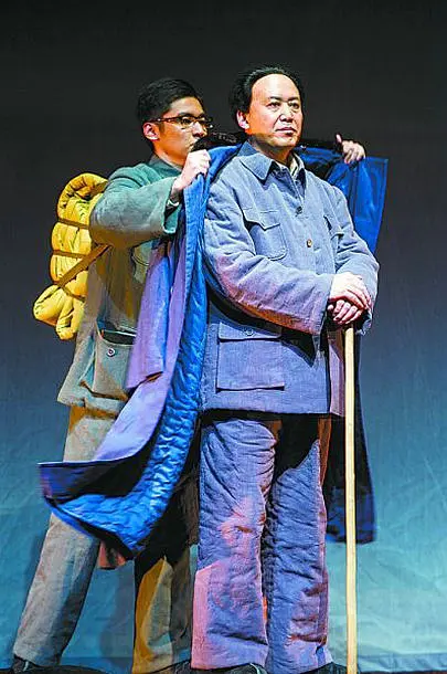 被蔡明“甩了”的郭達，不上春晚去哪了？