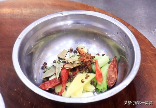 鵪鶉蛋的最佳吃法，全部不放一滴水，香辣過癮，表皮焦酥味道美