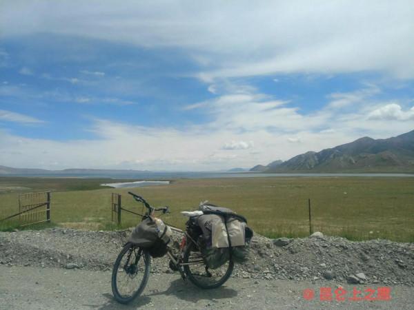 崑崙山的穿越——花石峽、冬給措納湖至香日德