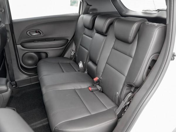 設計好看停車方便，省油可靠的這幾款小SUV，很適合工薪族代步用