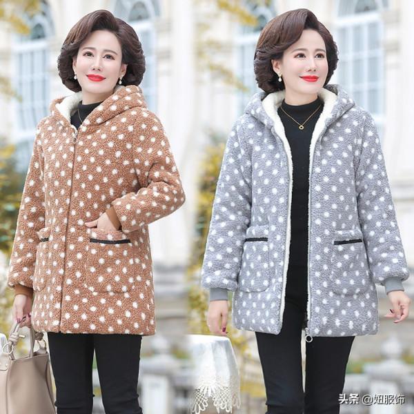 50-60歲的媽媽,這幾款洋氣保暖舒適的棉衣棉襖,讓你美美的 50-60歲的媽媽,這幾款洋氣保暖舒適的棉衣棉襖,讓你美美的