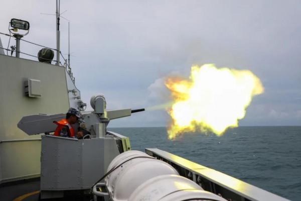 海上“敵情”接連不斷,他們一路精準打擊 海上“敵情”接連不斷,他們一路精準打擊