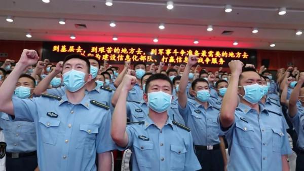 “畢業了，我申請去戍邊！”