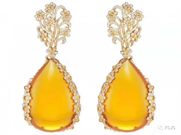 十月生辰石 | 它擁有著世間最絢麗的色彩,像星辰大海更像極光川流 十月生辰石 | 它擁有著世間最絢麗的色彩,像星辰大海更像極光川流