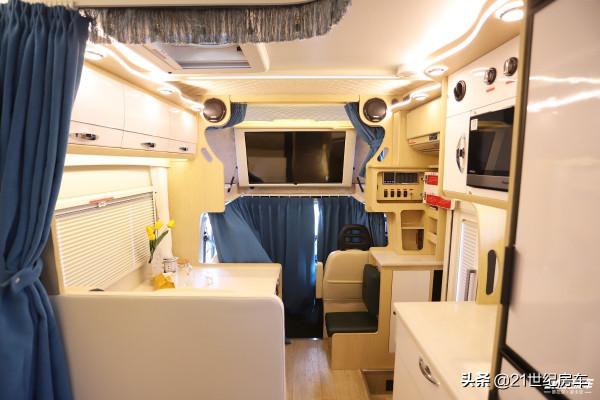 帶自動駕駛和21度電!新款大眾化E途房車來了!內飾豪華住著挺爽 帶自動駕駛和21度電!新款大眾化E途房車來了!內飾豪華住著挺爽