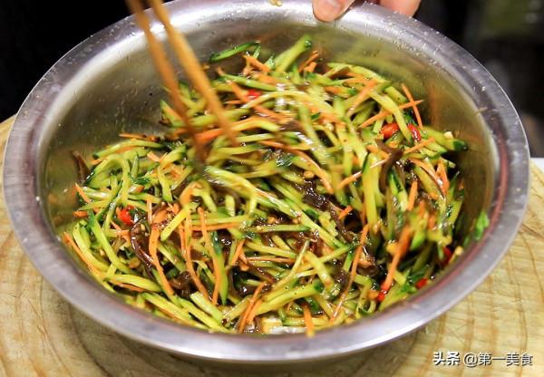 黃瓜拌木耳要不要先浸泡,廚師長教你正確做法,酸辣爽口又入味 黃瓜拌木耳要不要先浸泡,廚師長教你正確做法,酸辣爽口又入味